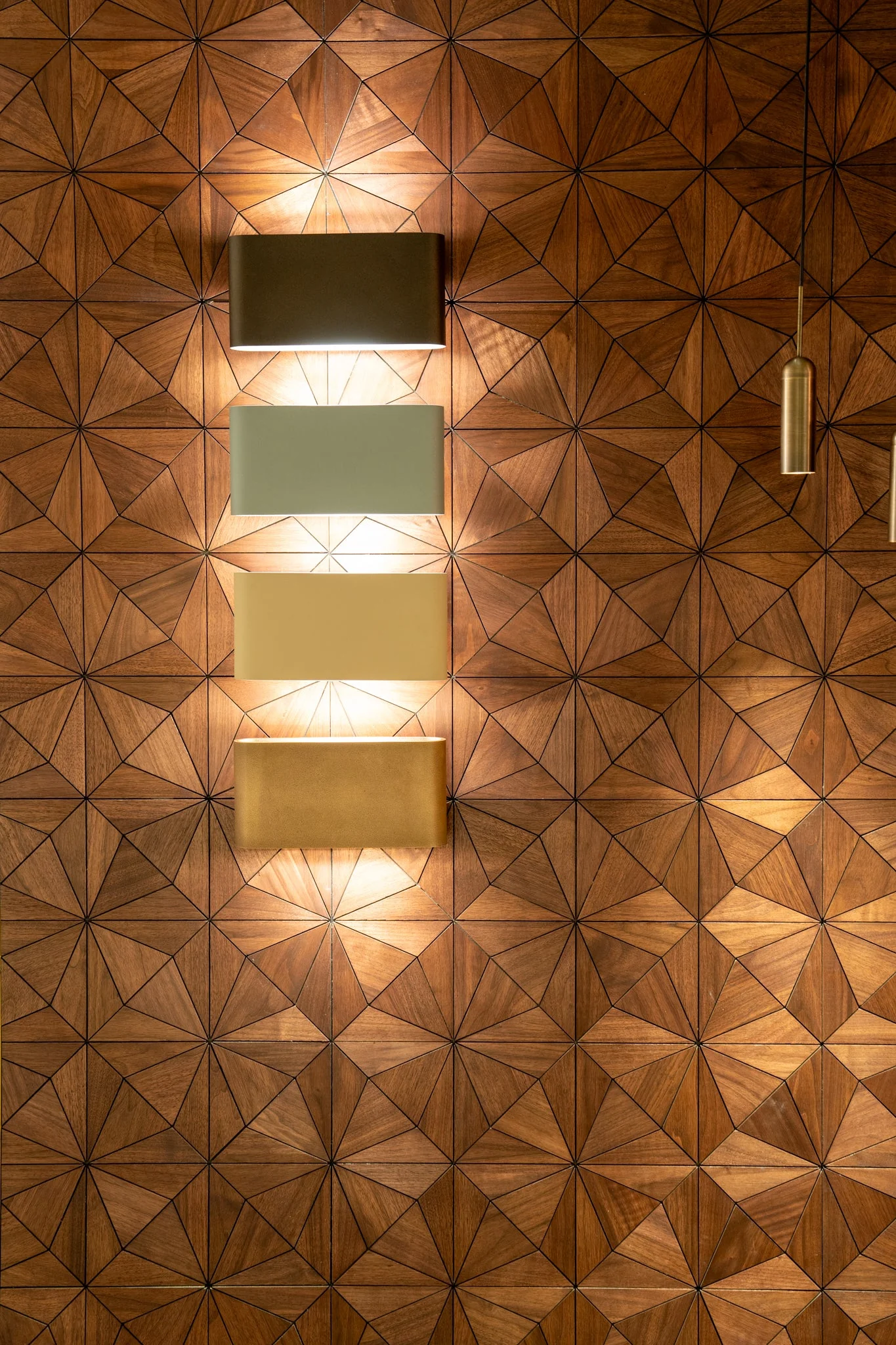 Decorative Wall Panel | Nolan - Brown | 60x60cm | American walnut | Handcrafted | 3D panel - Image 2